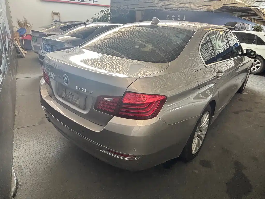BMW 5 Series 2015