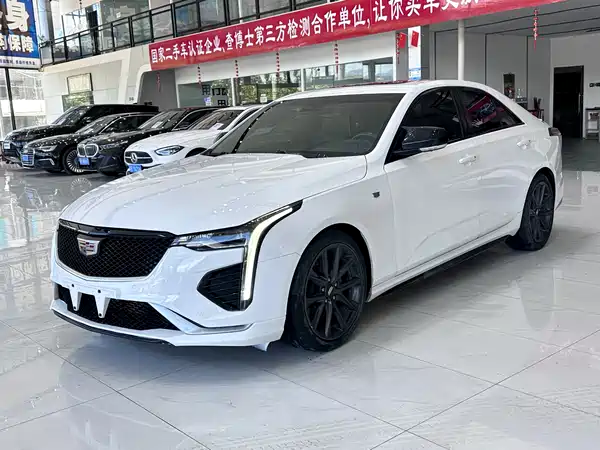 Cadillac CT4 2020