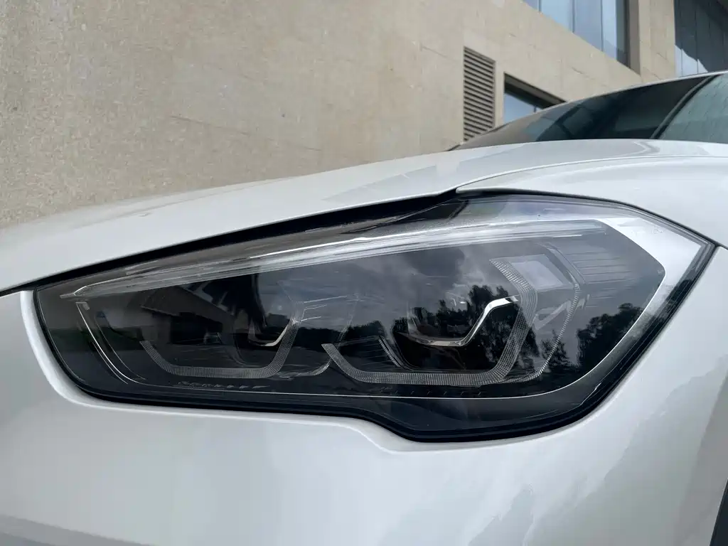 BMW X1 2021 — фото 12