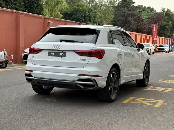 Audi Q3 2022