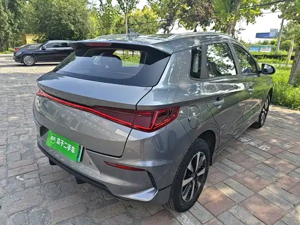 BYD e2 2023