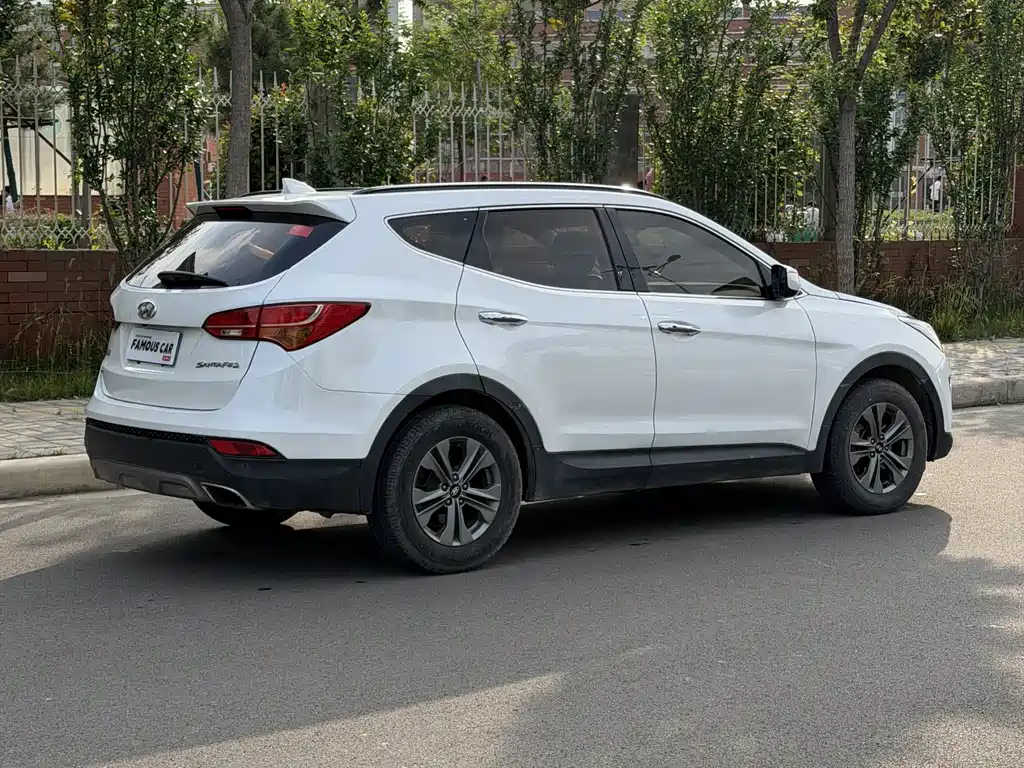 Hyundai Santa Fe 2017 — фото 4