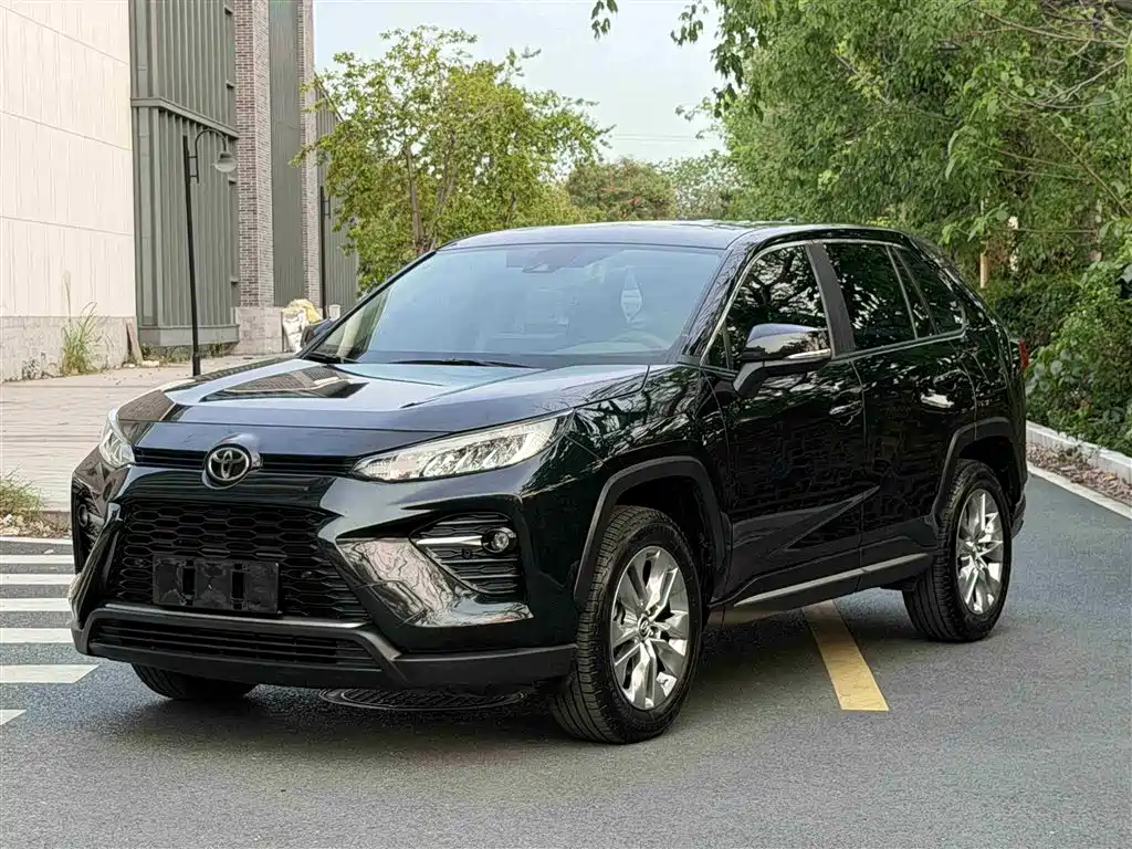 Toyota Wildlander 2021 — фото 13