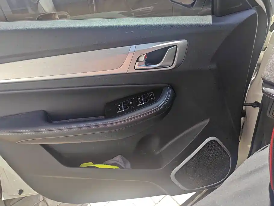 Geely Vision X6 2019