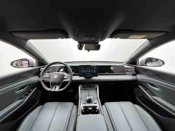 BYD Qin L 2024