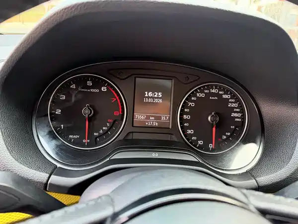 Audi Q2L 2019