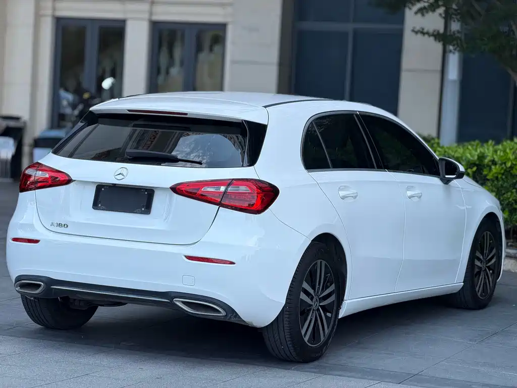 Mercedes-Benz A-Class 2020 — фото 8