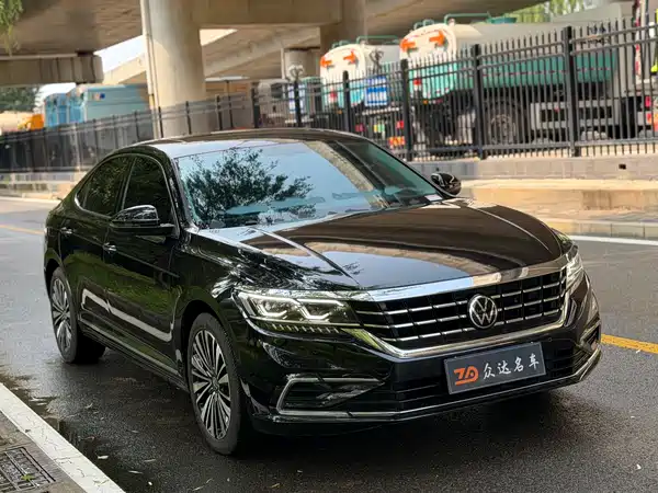 Volkswagen Passat 2021