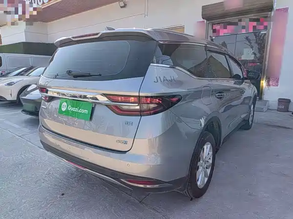Geely Jiaji 2019