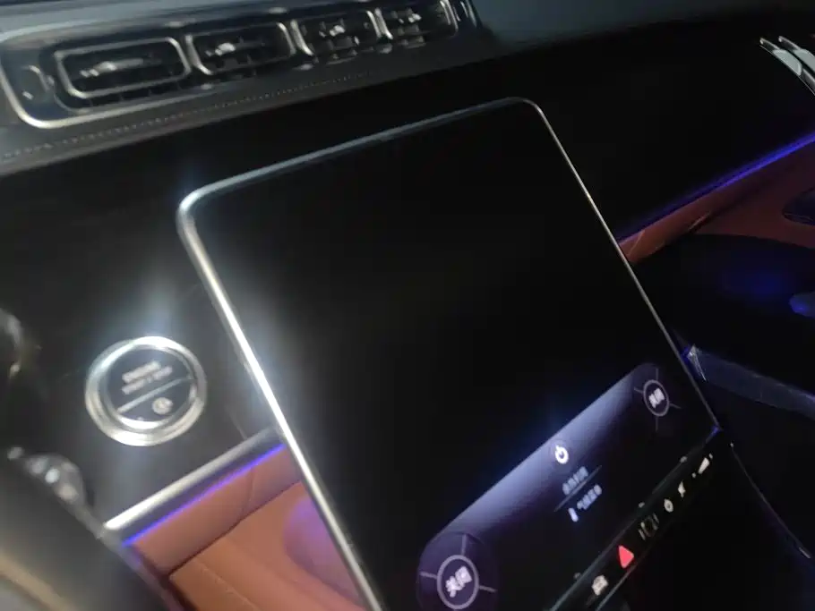 Mercedes-Benz Maybach S-Class 2024 — фото 13