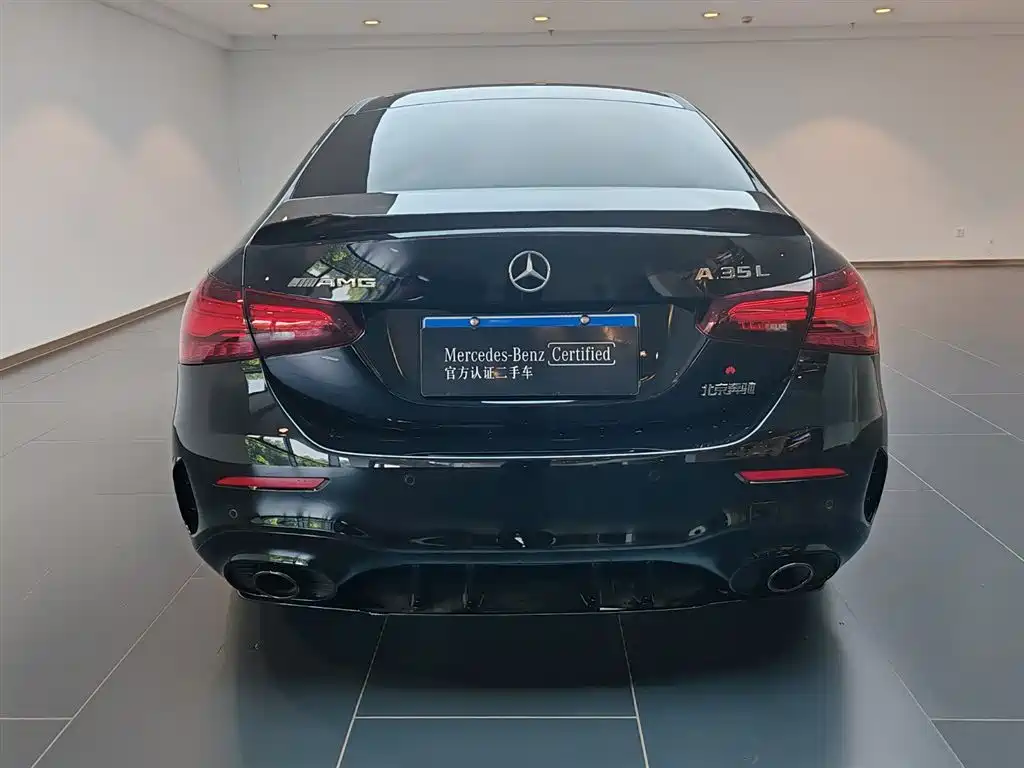 Mercedes-Benz A-Class AMG 2025 — фото 4