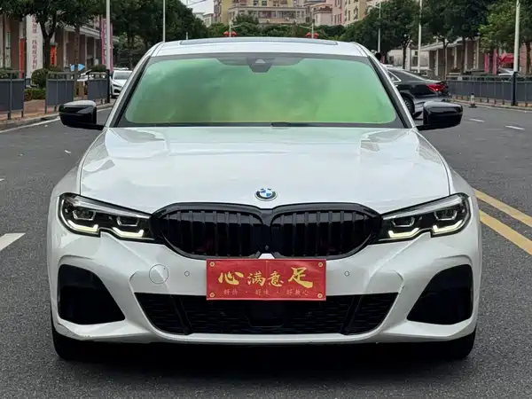 BMW 3 Series 2021