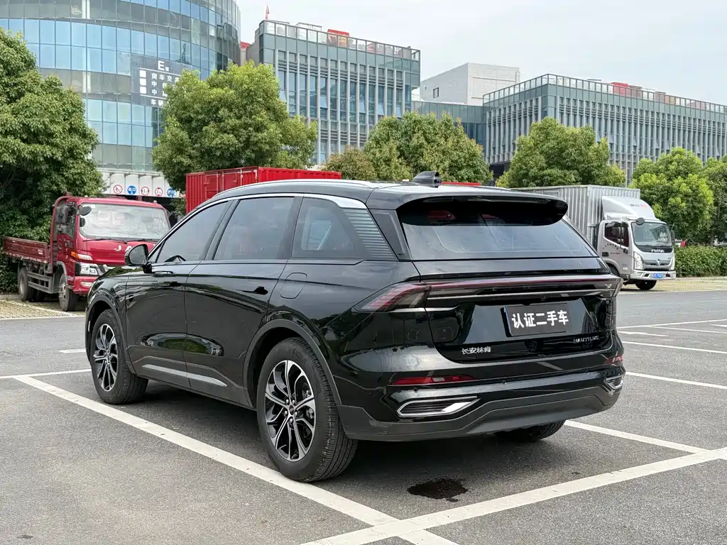 Lincoln Nautilus 2025
