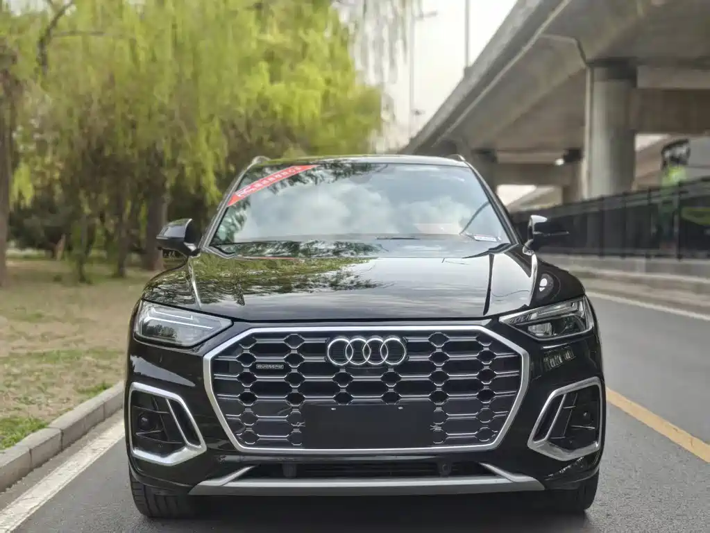 Audi Q5L 2022 — фото 2