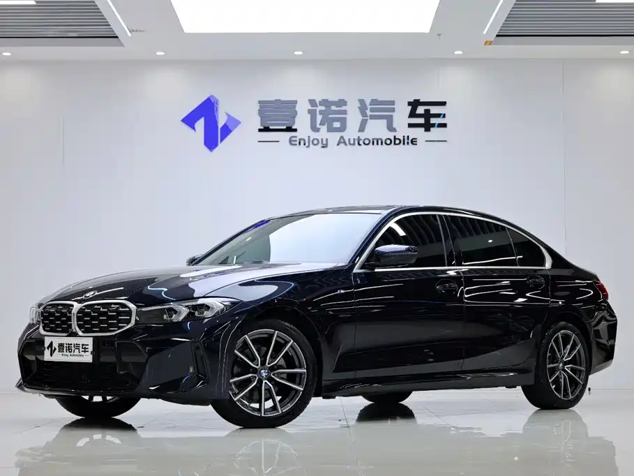 BMW 3 Series 2023 — фото 1