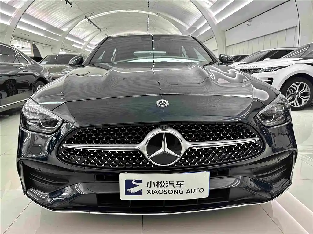 Mercedes-Benz C-Class 2024