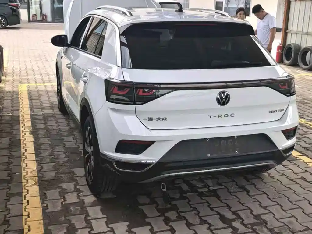Volkswagen T-Roc 2023