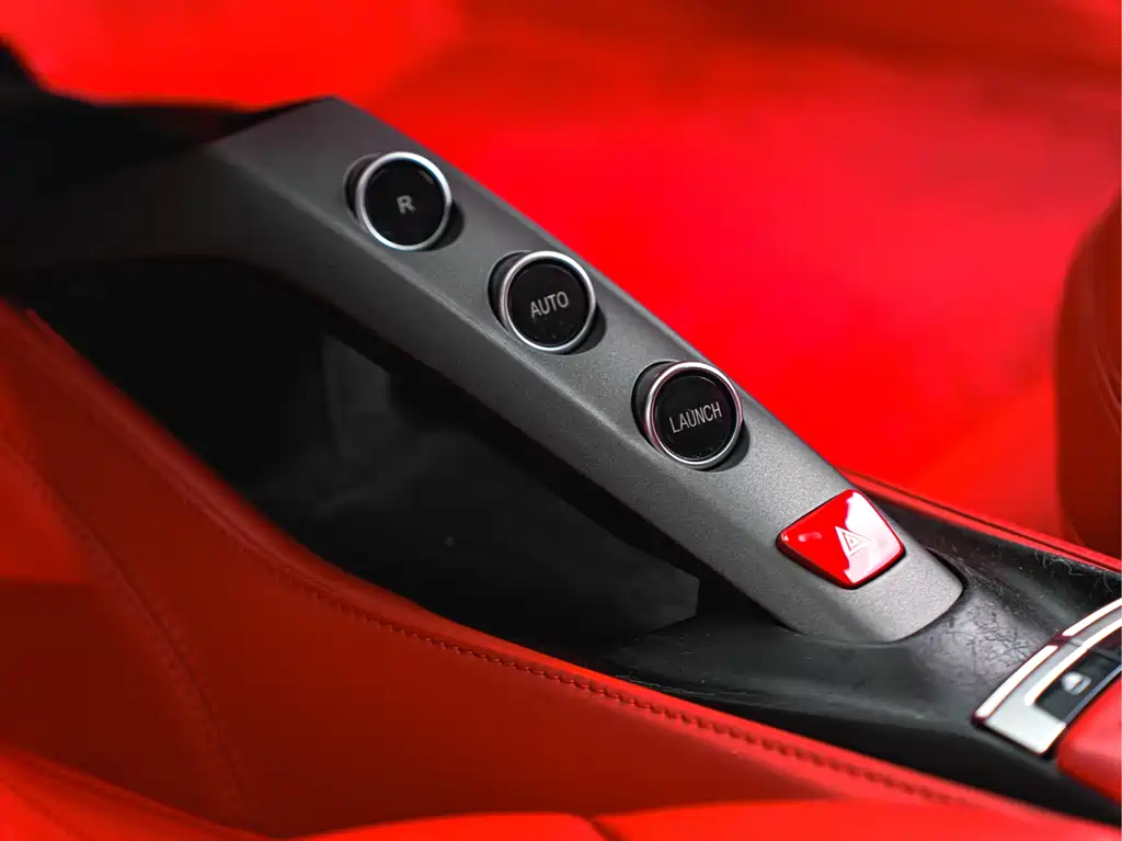 Ferrari 488 2017 — фото 18
