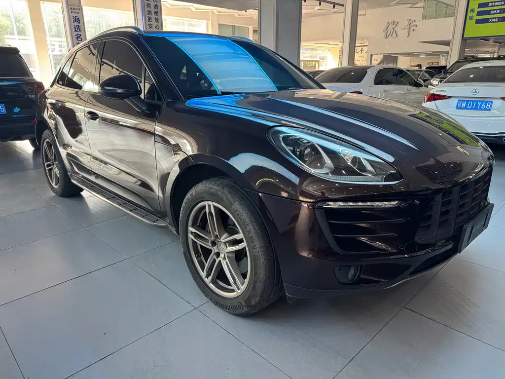 Porsche Macan 2016