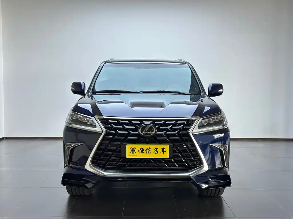 Lexus LX 2018 — фото 2