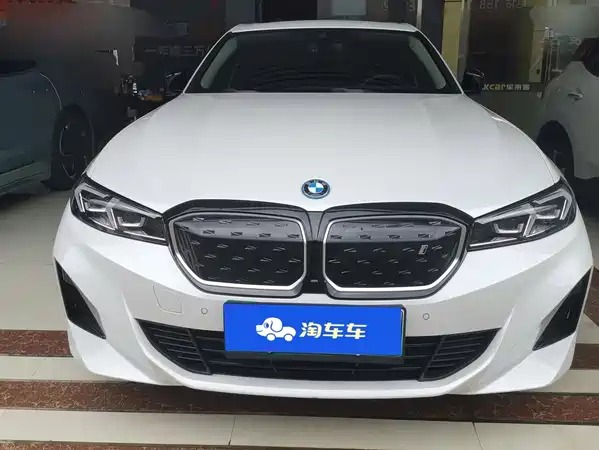 BMW i3 2023