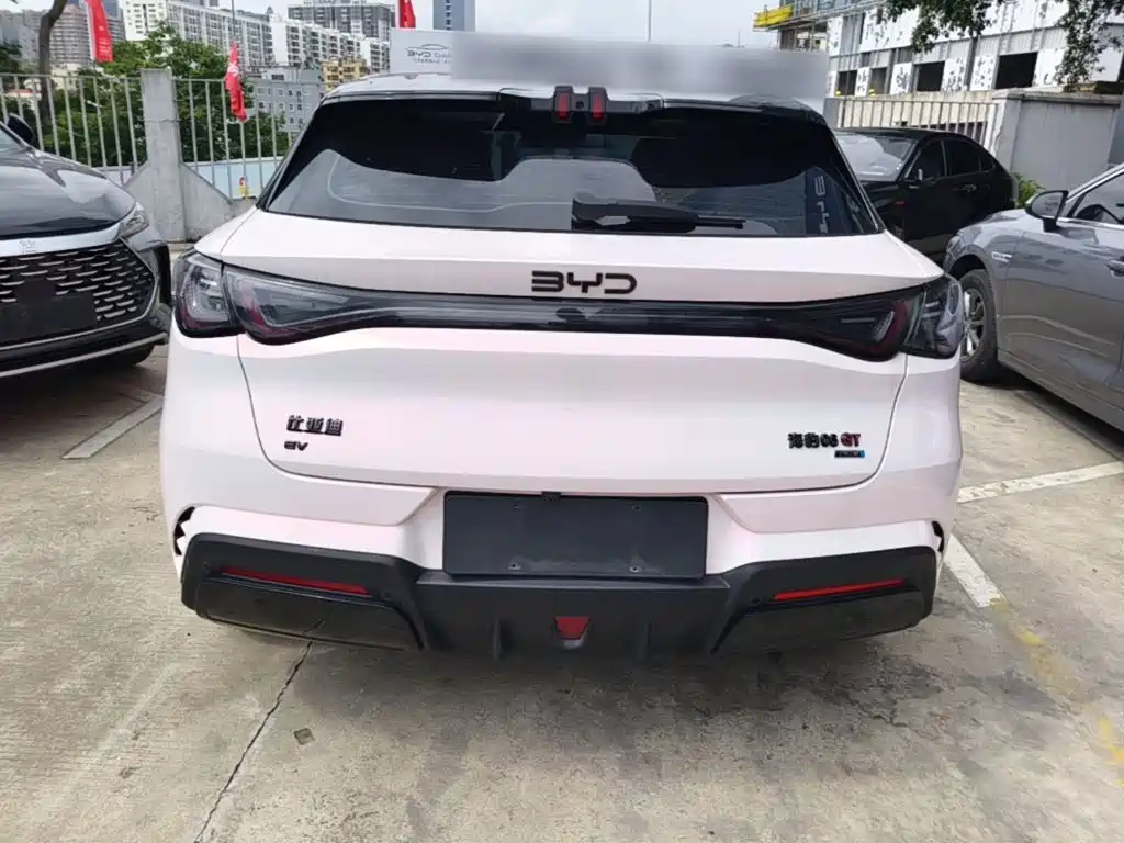 BYD Seal 06GT 2025 — фото 6