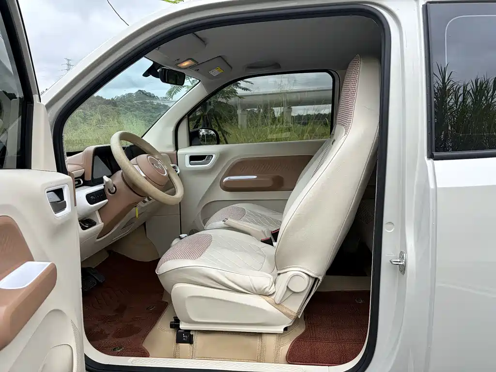 Wuling Hongguang MINIEV 2025