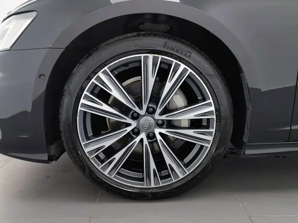 Audi A6L 2021 — фото 17
