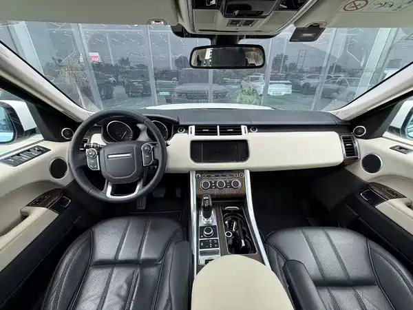 Land Rover Range Rover Sport 2014