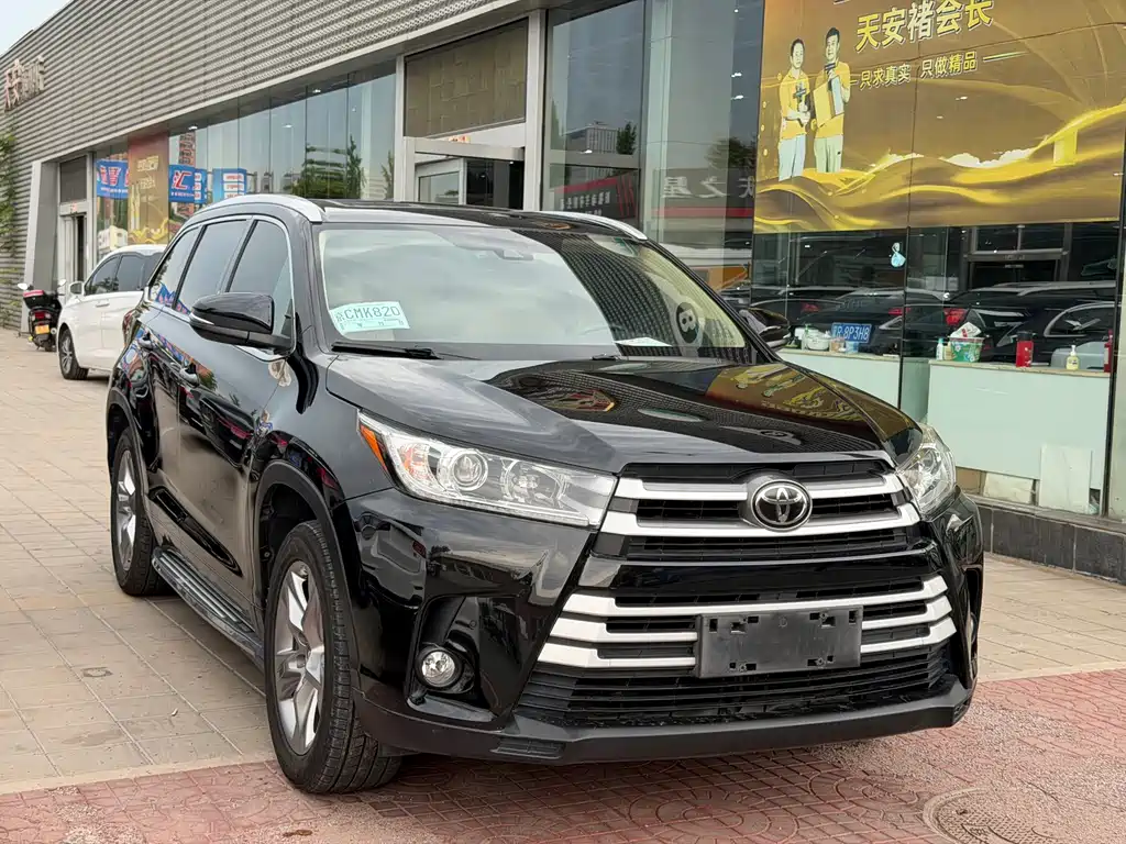 Toyota Highlander 2019 — фото 3