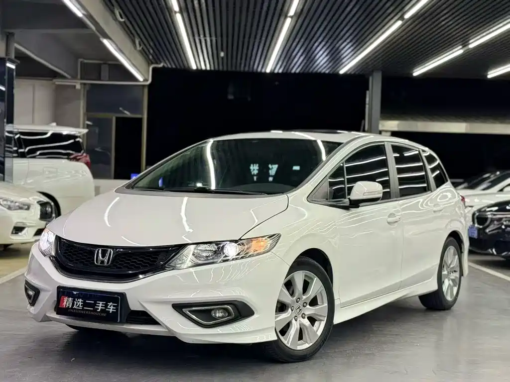Honda Jade 2015 — фото 1