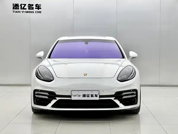 Porsche Panamera 2014