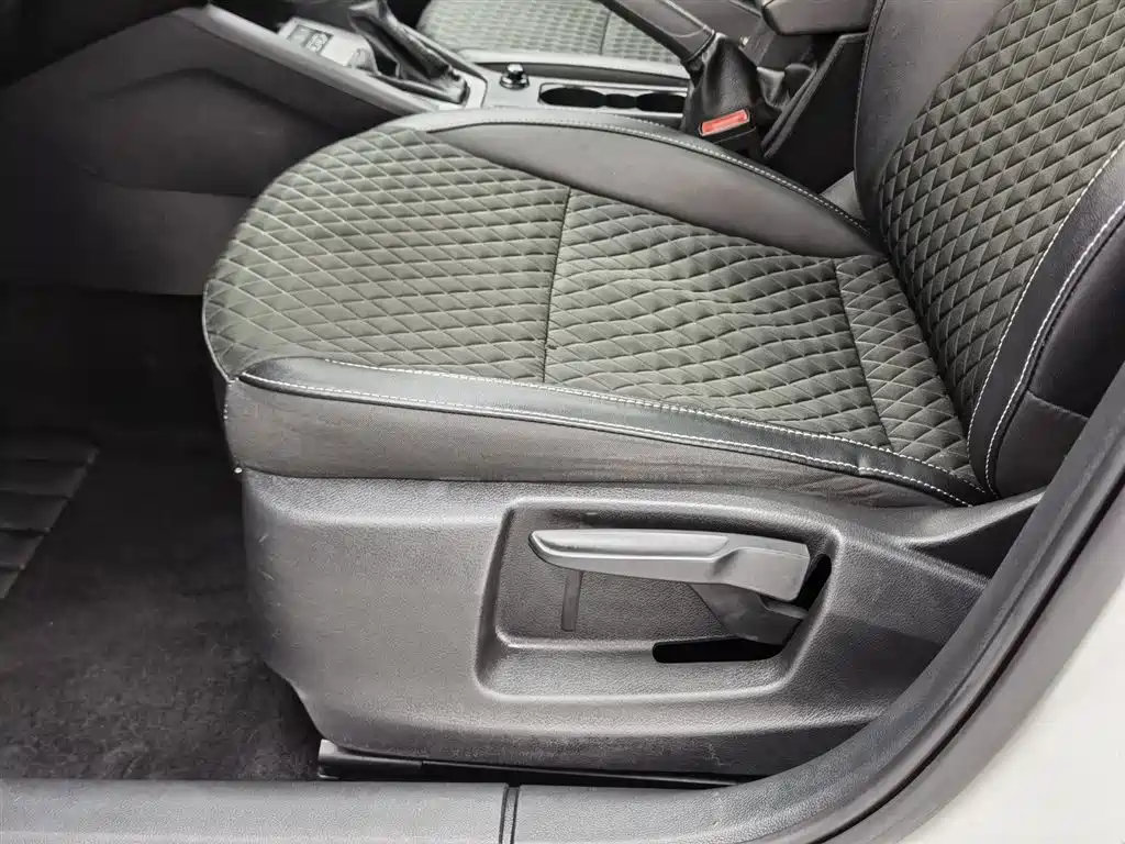 Skoda Octavia 2019 — фото 20