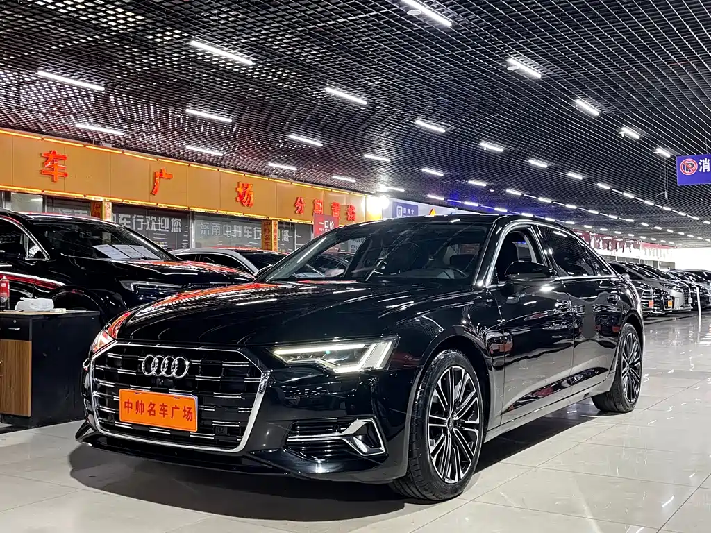 Audi A6L 2023 — фото 1