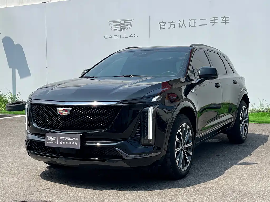 Cadillac XT5 2024 — фото 1