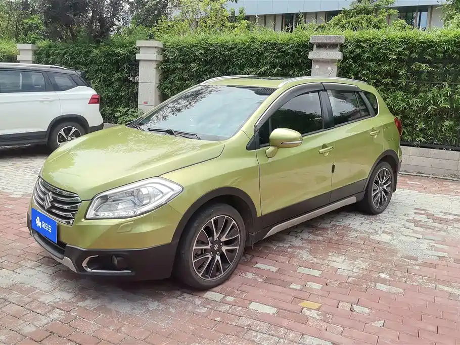 Suzuki S-Cross 2014 — фото 1