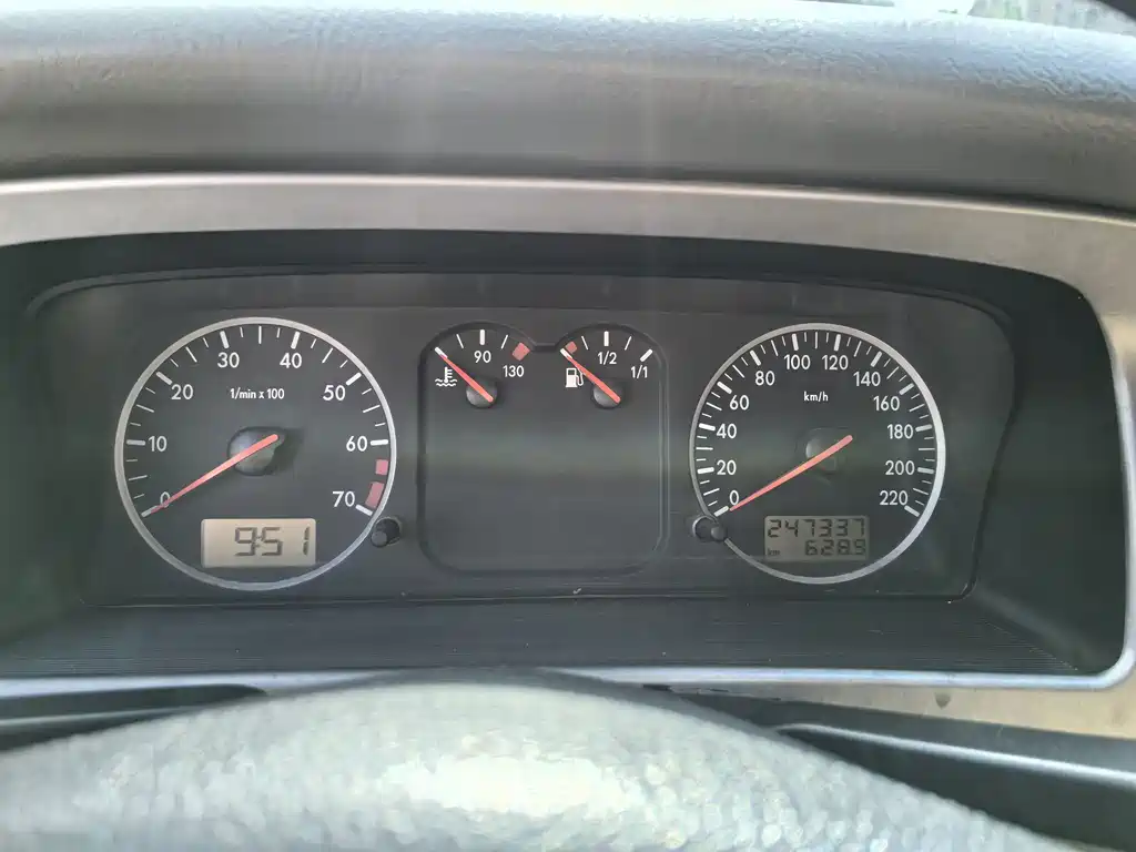 Volkswagen GMC 2011