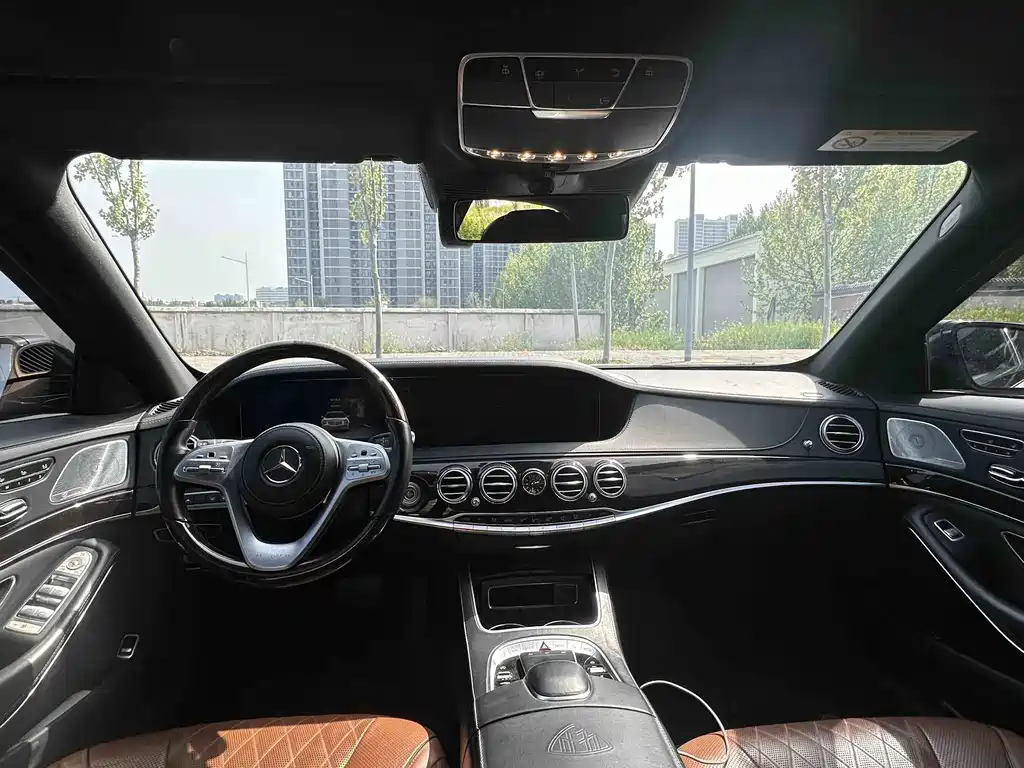 Mercedes-Benz Maybach S-Class 2020 — фото 10