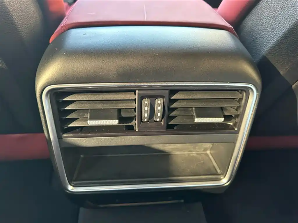 Porsche Cayenne 2019 — фото 12