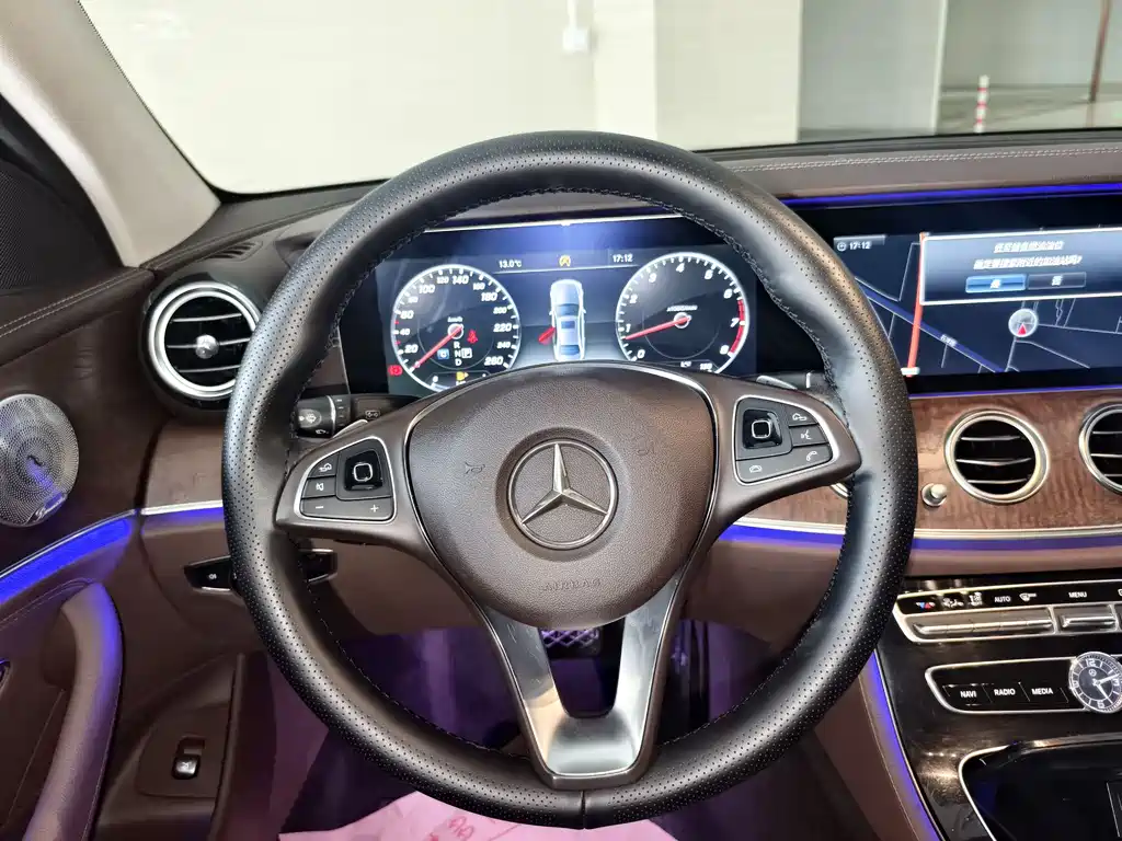 Mercedes-Benz E-Class 2017 — фото 8