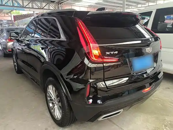 Cadillac XT4 2024