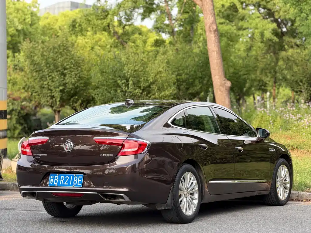 Buick LaCrosse 2017 — фото 5