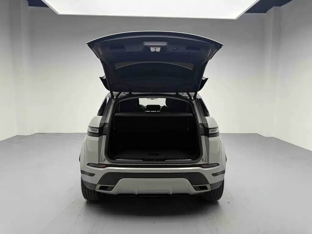 Land Rover Evoque 2024 — фото 16