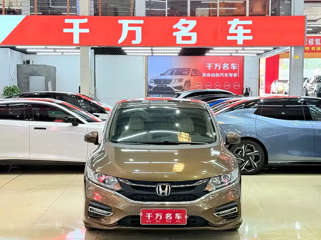 Honda Jade 2018 — фото 2