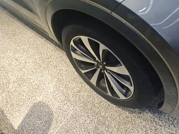 Li Auto ONE 2021