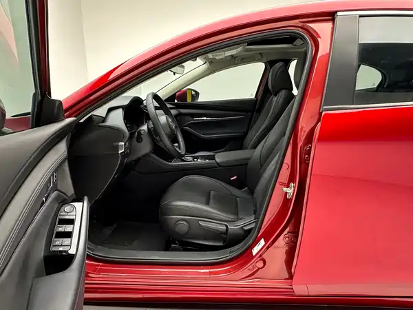 Mazda 3 Axela 2020