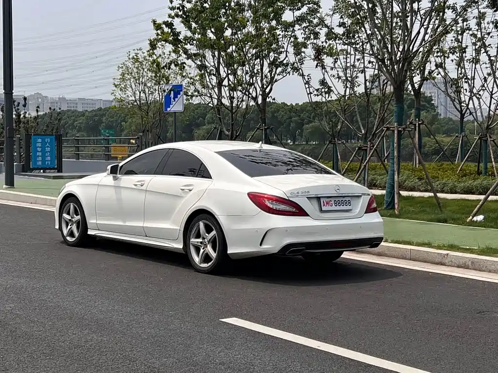 Mercedes-Benz CLS 2017 — фото 8