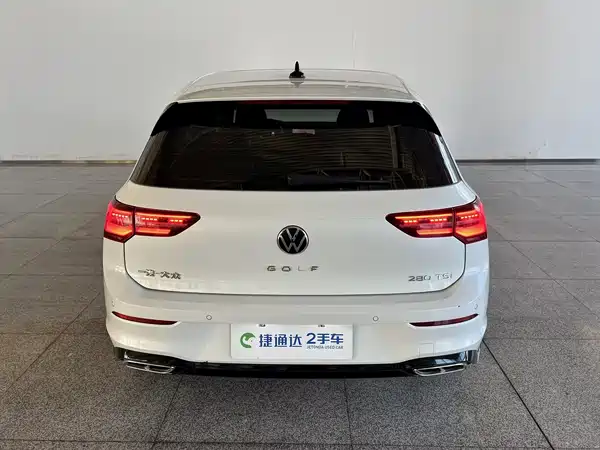 Volkswagen Golf 2023