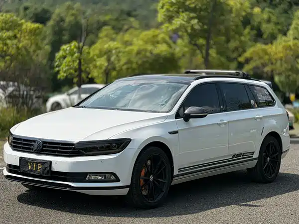 Volkswagen Viloran 2018