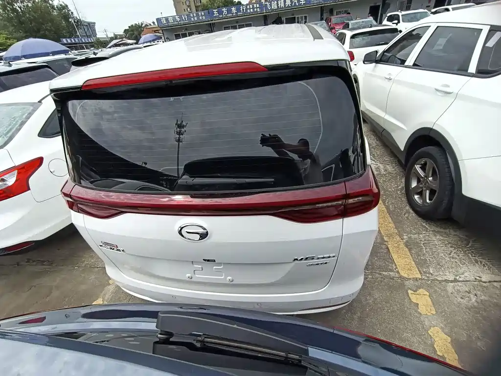 GAC Motor Trumpchi M6 2023 — фото 15